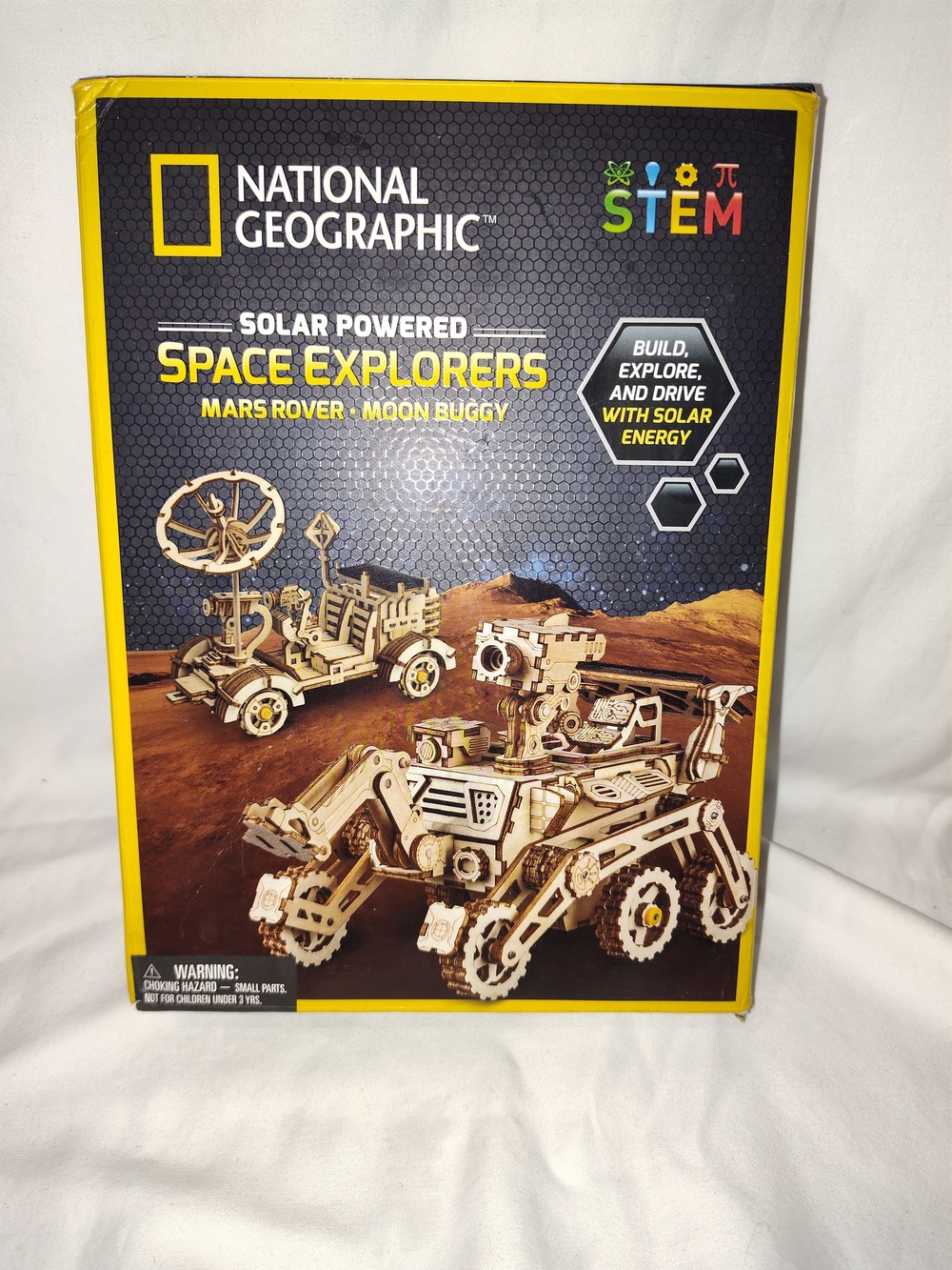 National Geographic Solar Powered Space Explorers Kids STEM Kit - Natural Wood